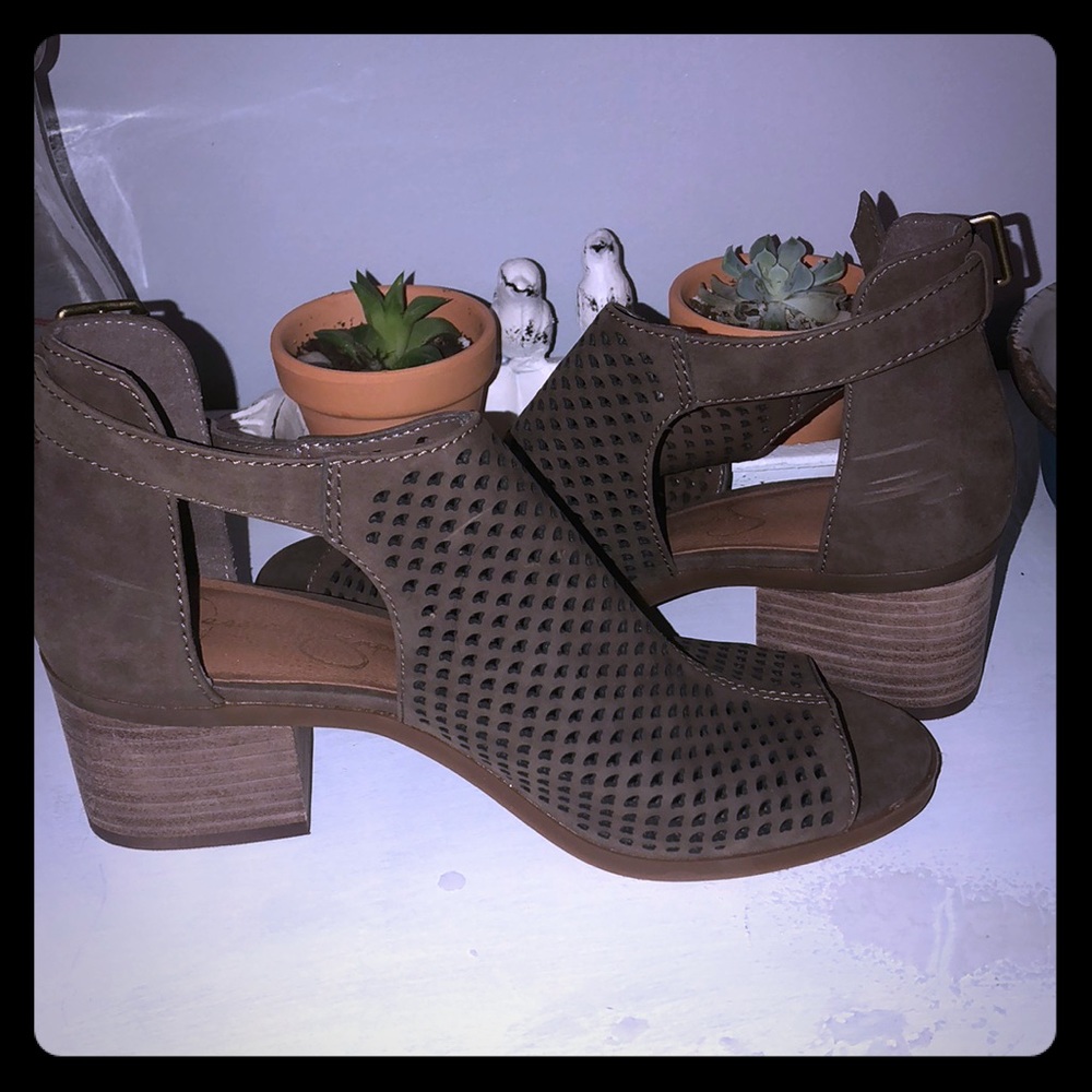 Open Toe Chunk Heels